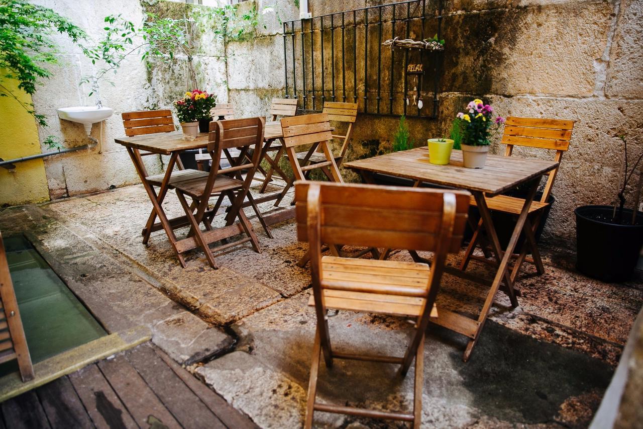 G&B - Hostel And Wines Lisboa 外观 照片