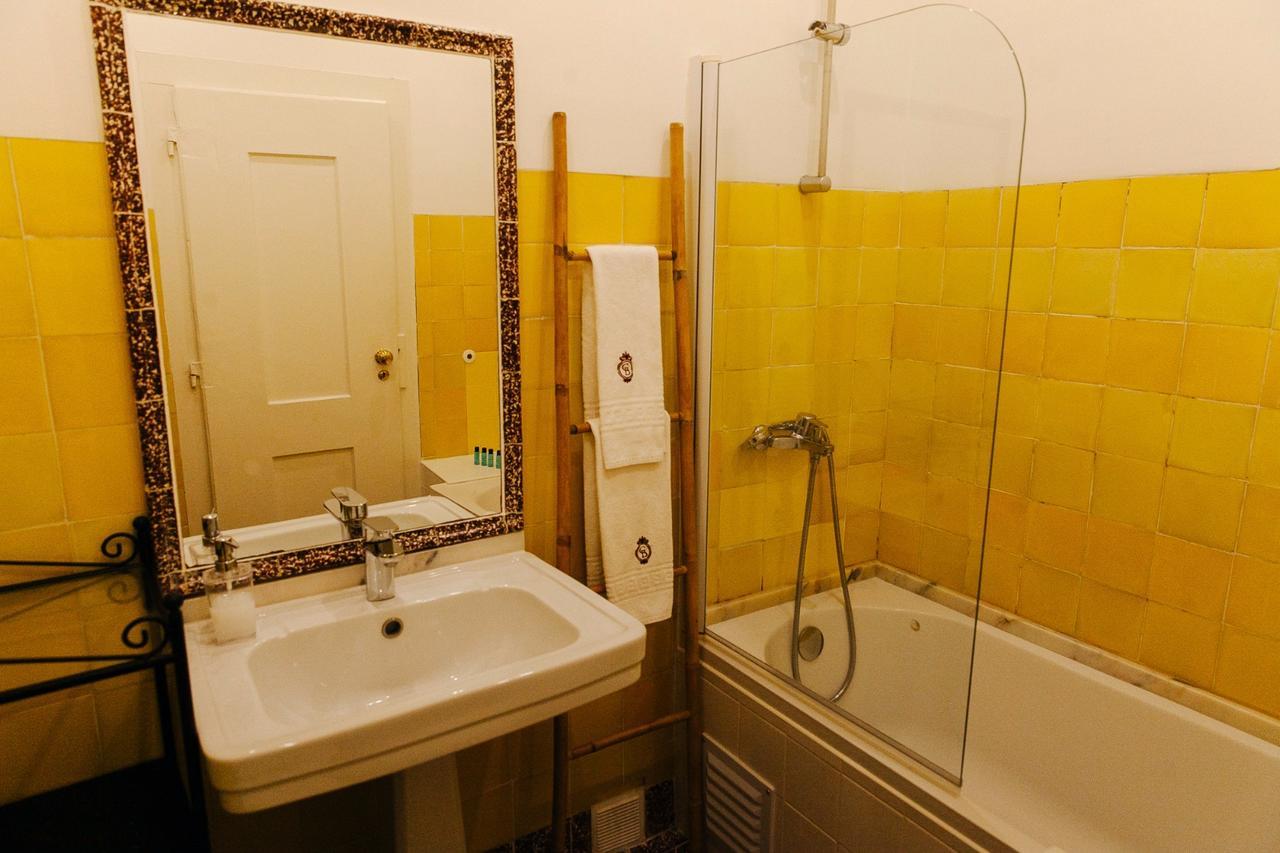 G&B - Hostel And Wines Lisboa 外观 照片