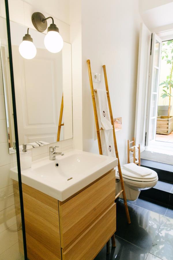G&B - Hostel And Wines Lisboa 外观 照片