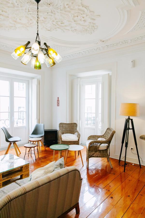 G&B - Hostel And Wines Lisboa 外观 照片