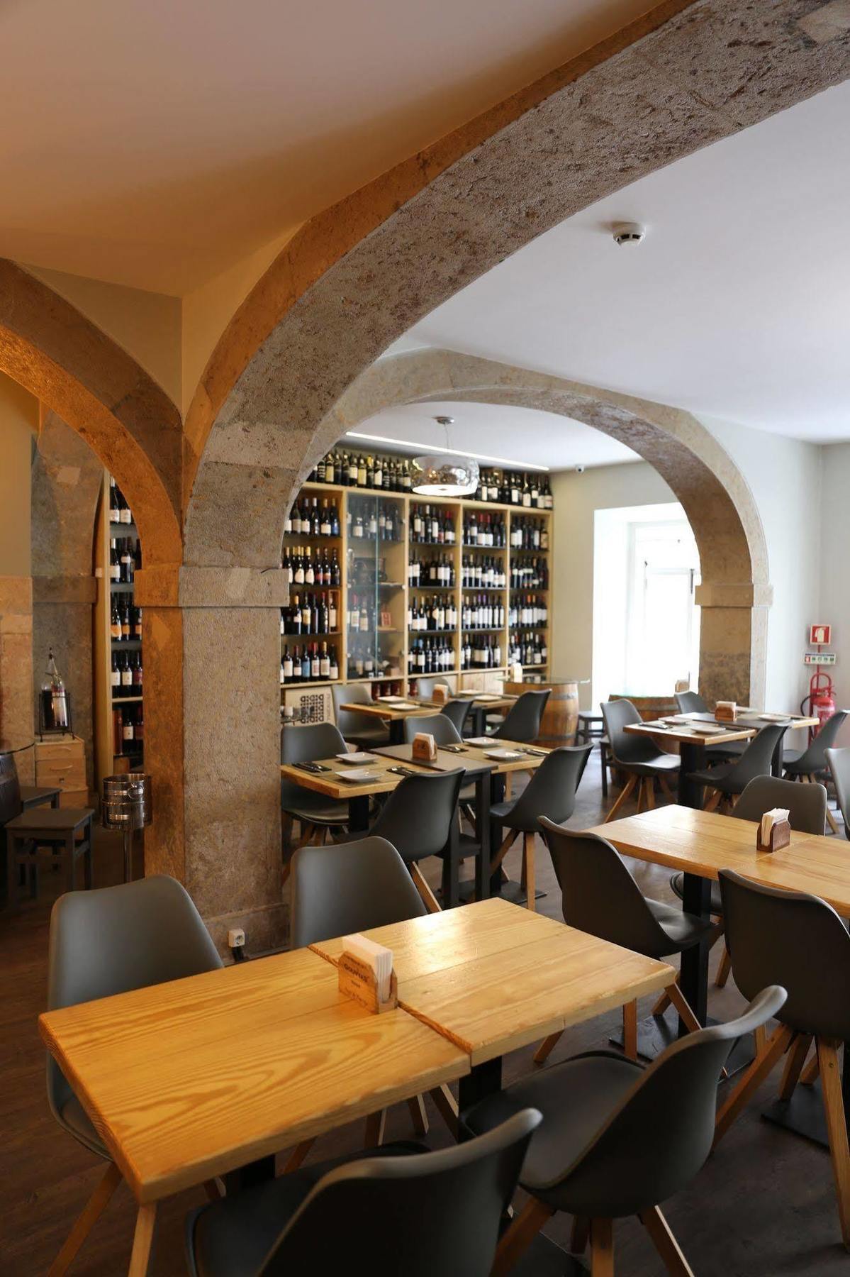 G&B - Hostel And Wines Lisboa 外观 照片