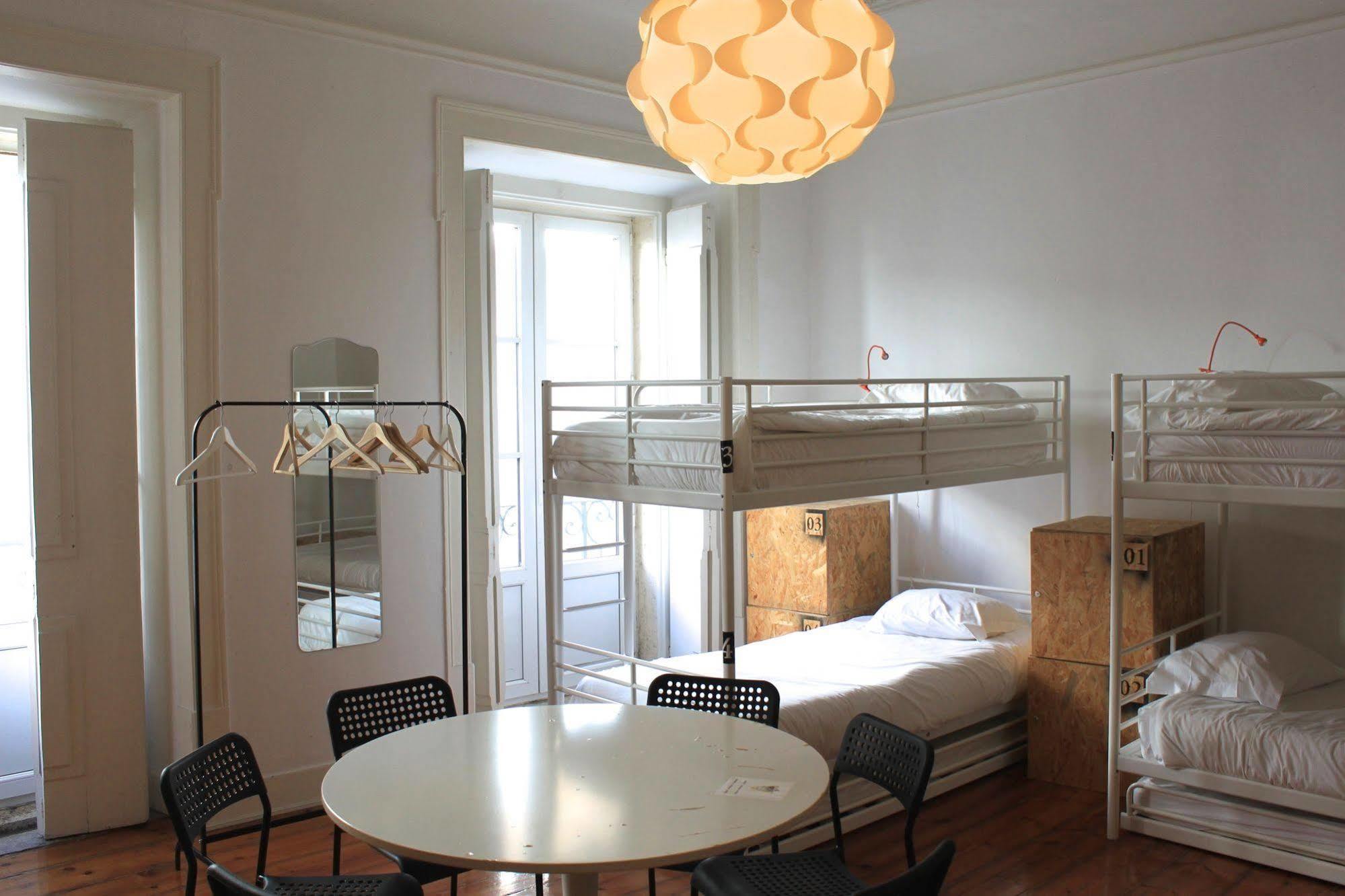 G&B - Hostel And Wines Lisboa 外观 照片