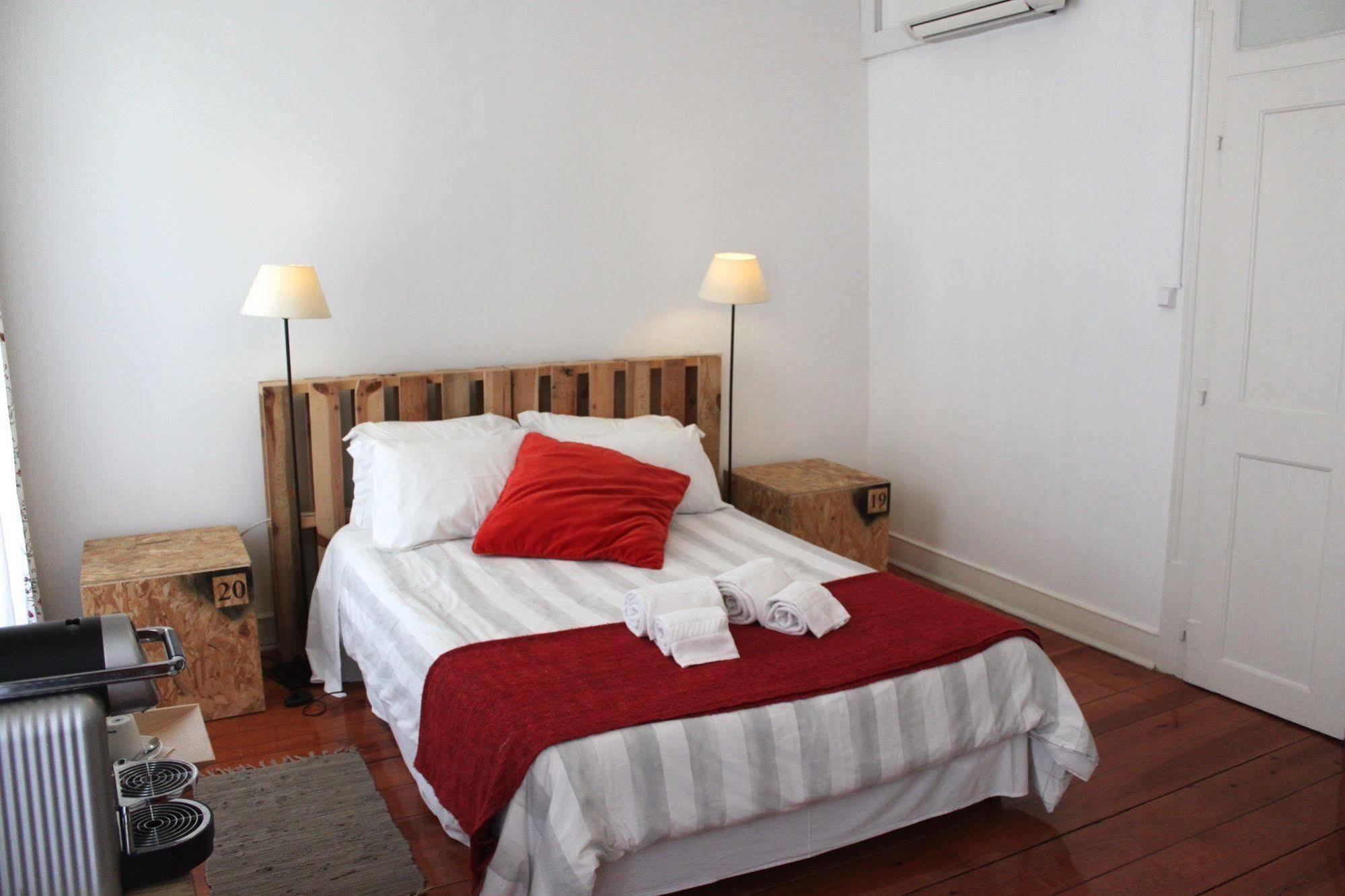 G&B - Hostel And Wines Lisboa 外观 照片
