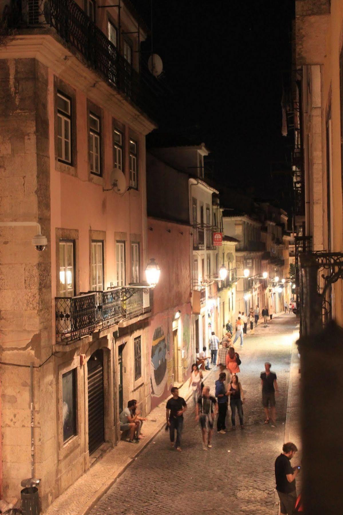 G&B - Hostel And Wines Lisboa 外观 照片